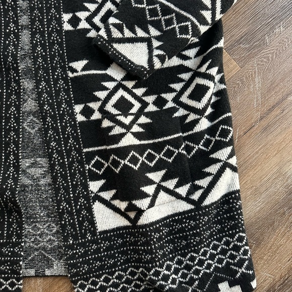 Frye Black and White Knit Sweater - Picture 3 of 5